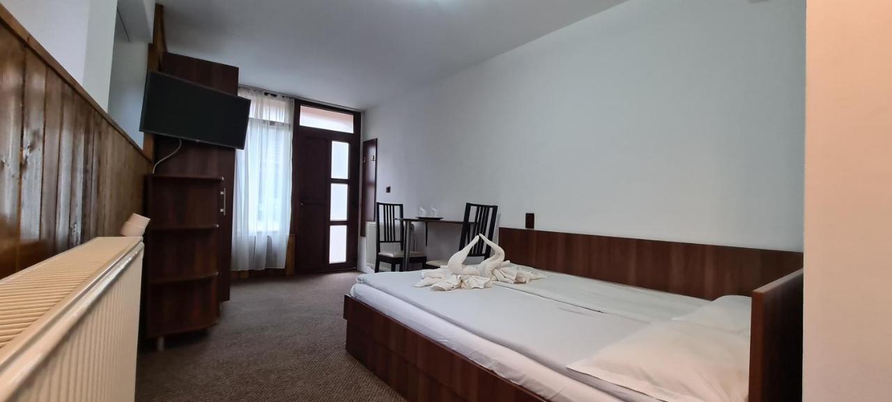 Casa Edy Hotel โซวาตา ภายนอก รูปภาพ